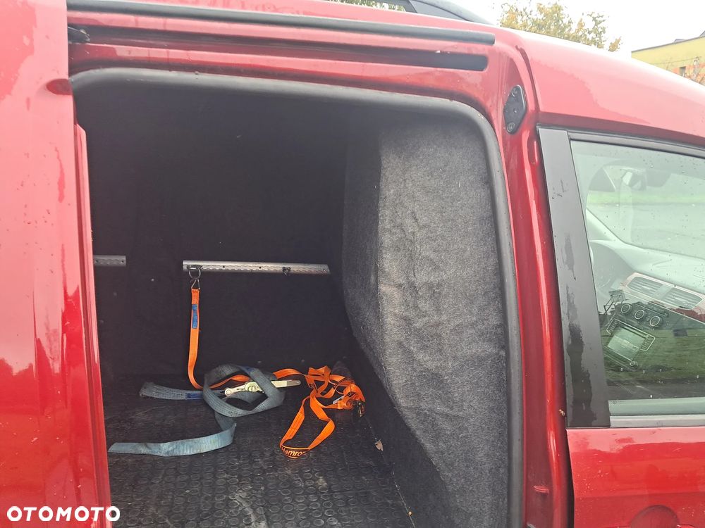 Volkswagen CADDY - 21