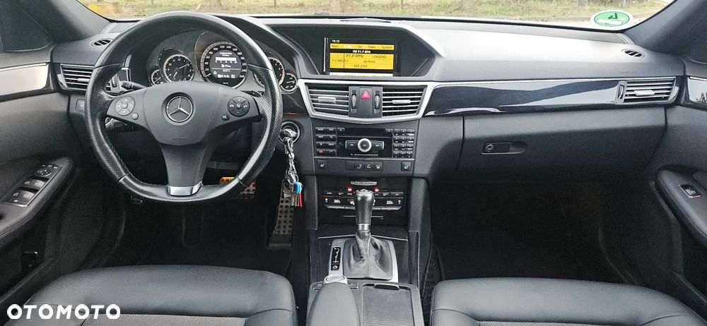 Mercedes-Benz Klasa E - 6