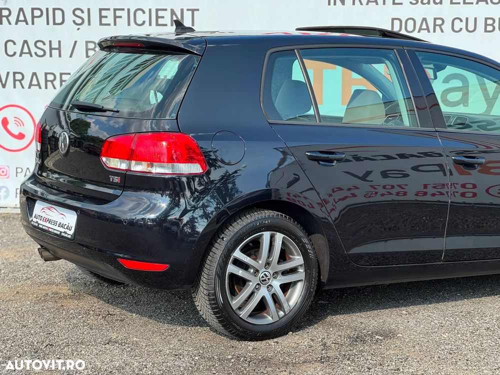 Volkswagen Golf - 22