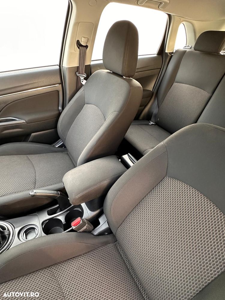 Mitsubishi ASX 1.6 Litre DI-D Invite - 9