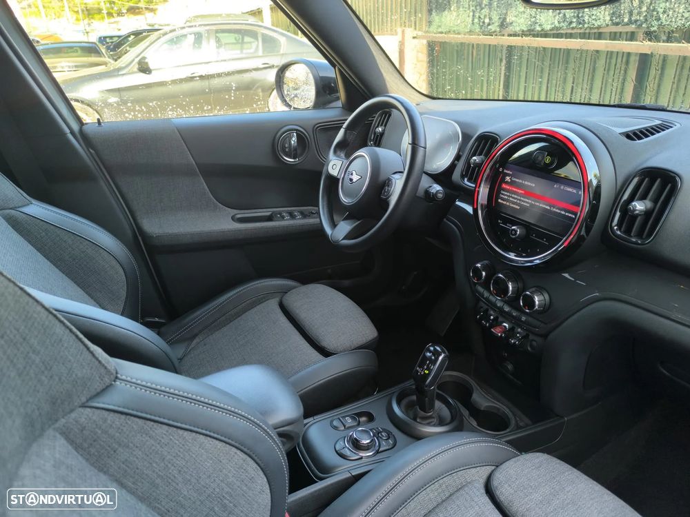 MINI Countryman Cooper D Auto - 18