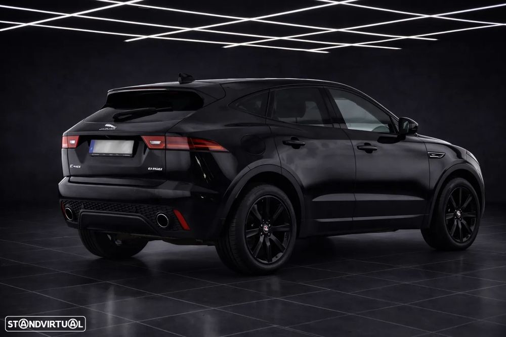 Jaguar E-Pace 2.0 i4D - 6