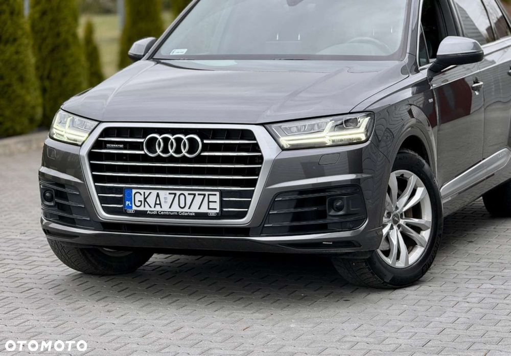 Audi Q7 - 4