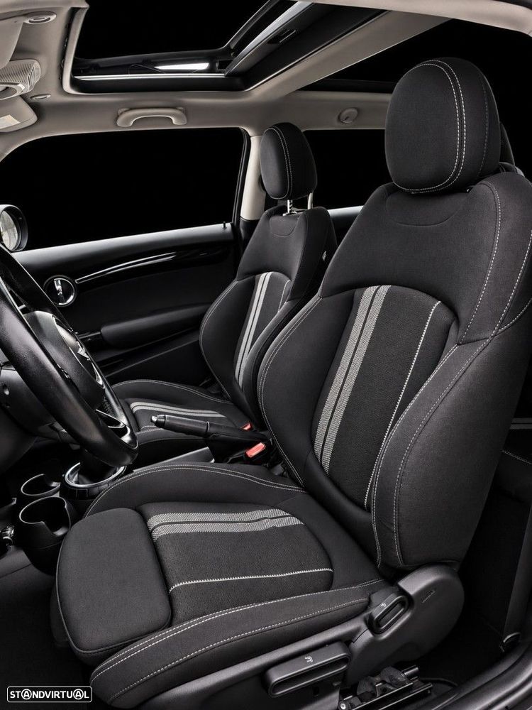 MINI 3 Portas Cooper S Sport Aut. - 16