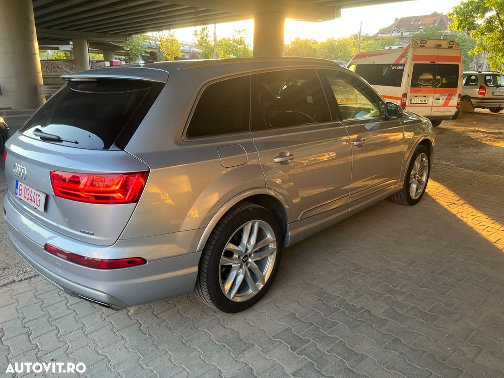 Audi Q7 3.0 TFSI Quattro Tip - 6