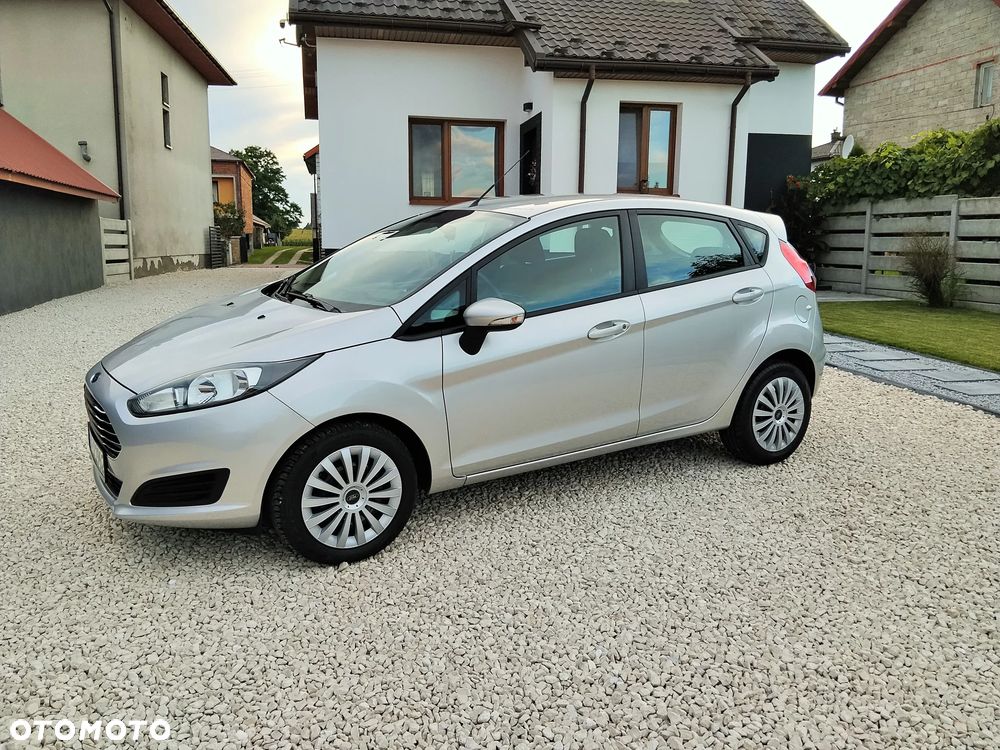 Ford Fiesta - 9
