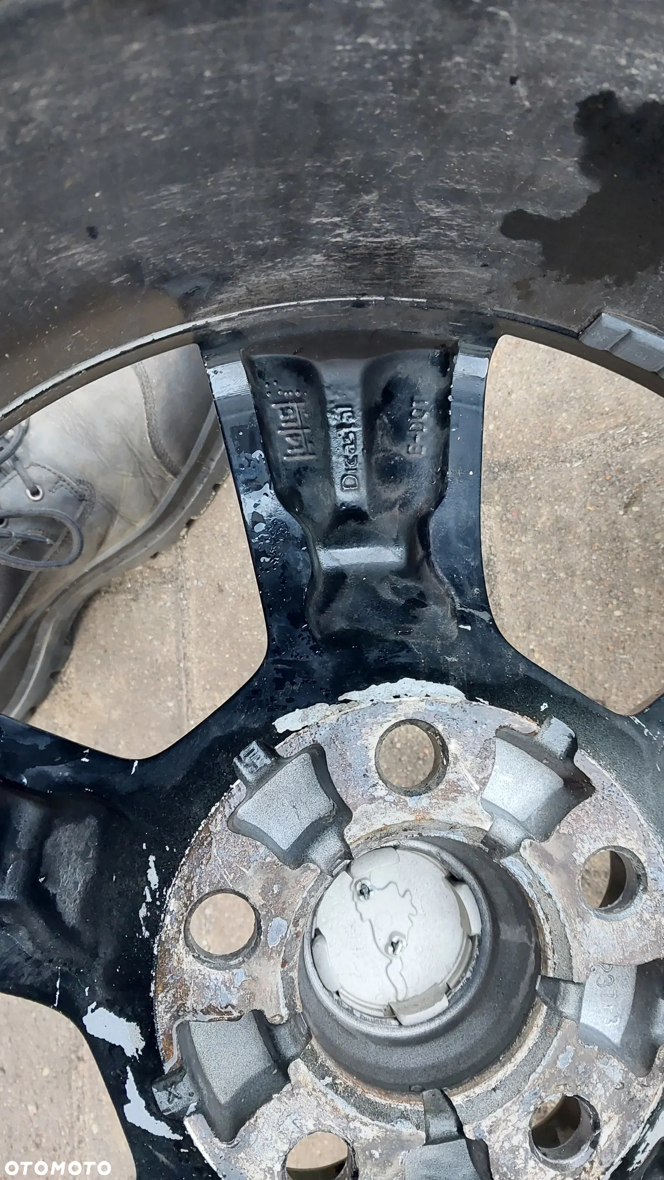 Komplet felg aluminiowych Ford MUSTANG OE 7.0" x 17" ET37,5 5x114,3 FR3C-1007-AA czujniki - 7