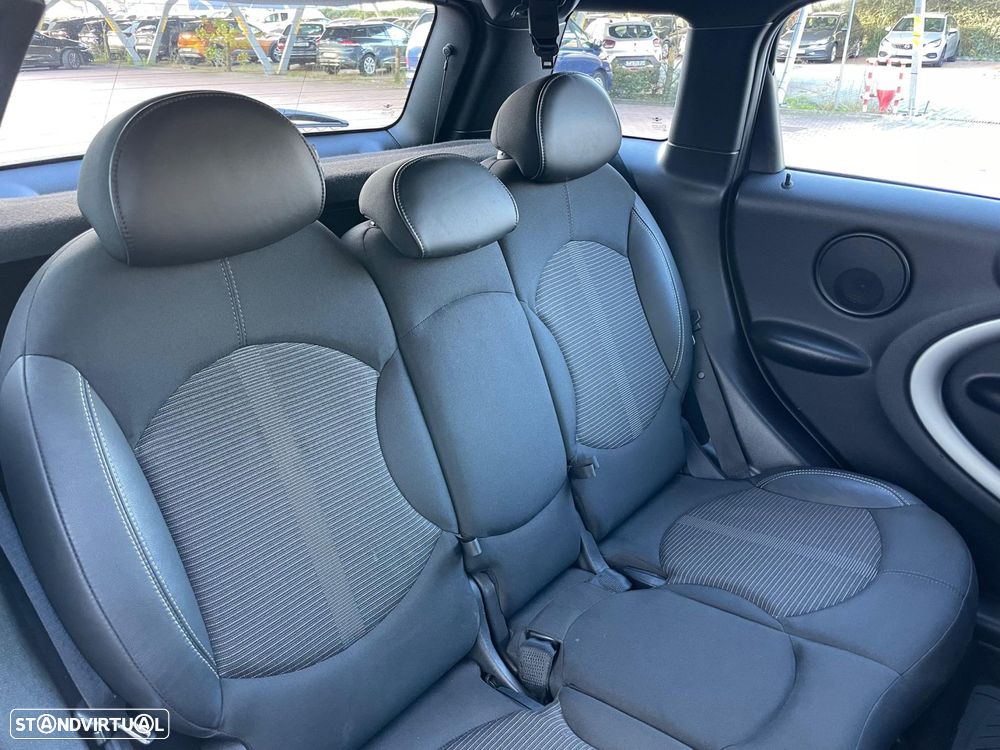 MINI Countryman Cooper D - 10