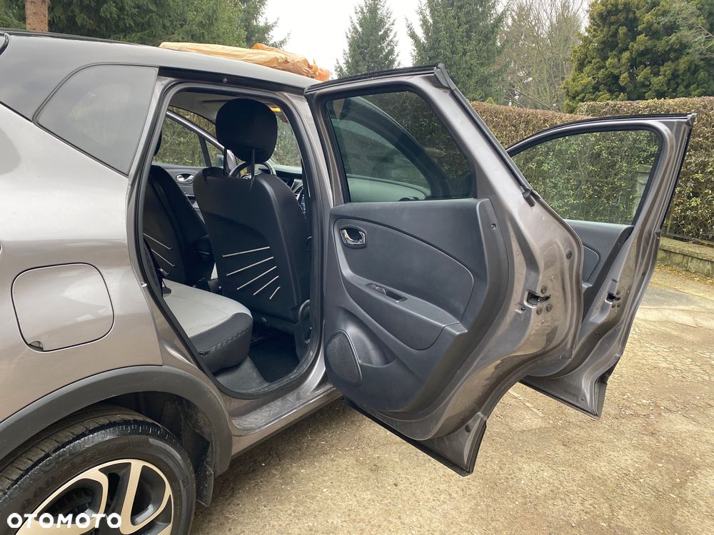 Renault Captur (ENERGY) TCe 90 BOSE EDITION - 31