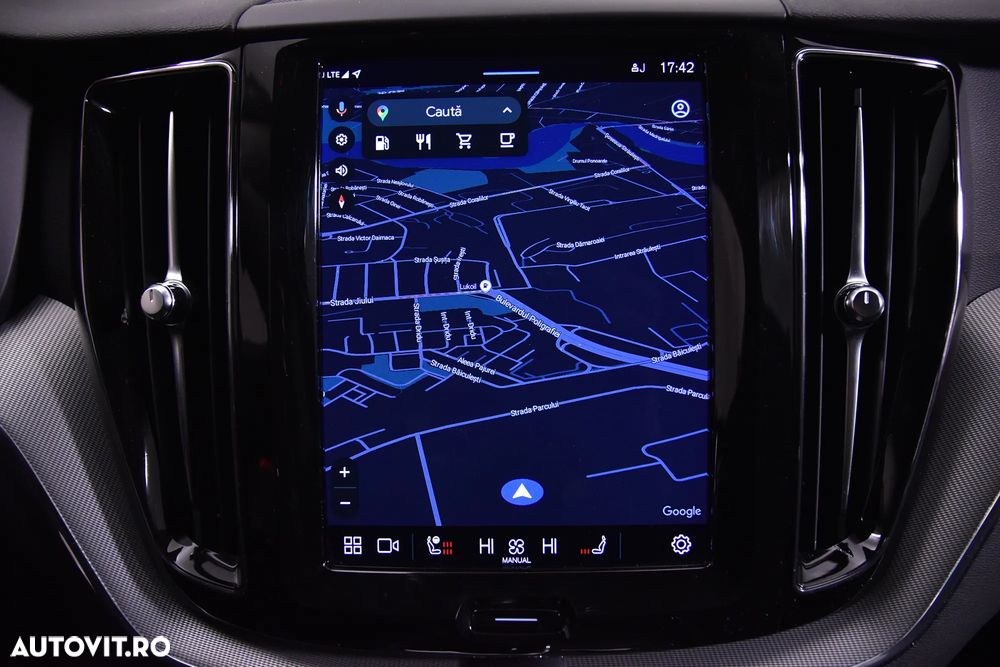 Volvo XC 60 - 21