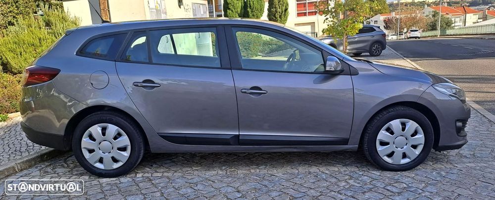 Renault Mégane Sport Tourer 1.5 dCi Comfort SS - 8