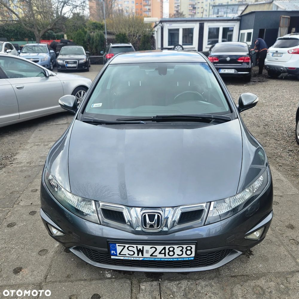Honda Civic 1.8i-VTEC Automatik Comfort - 2