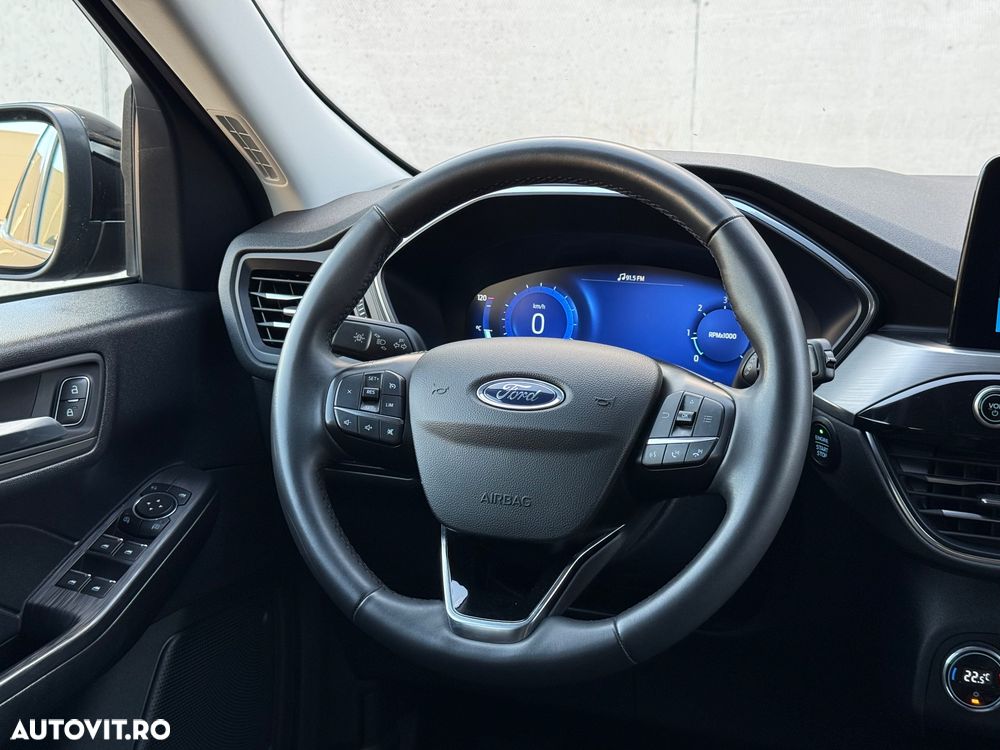 Ford Kuga - 16