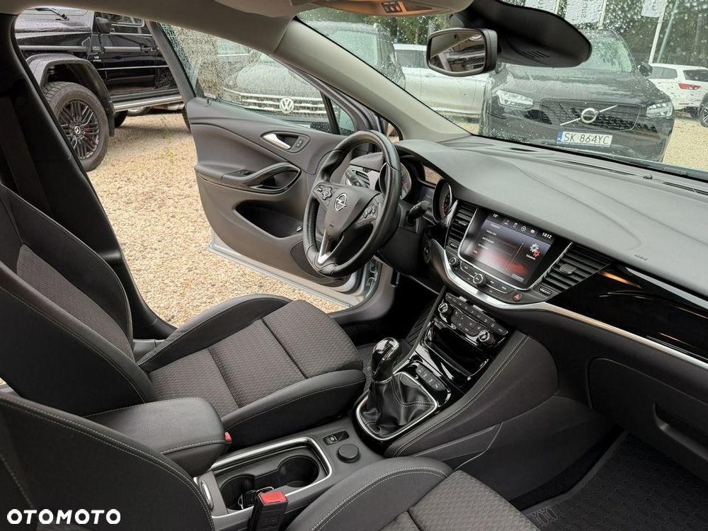 Opel Astra - 12