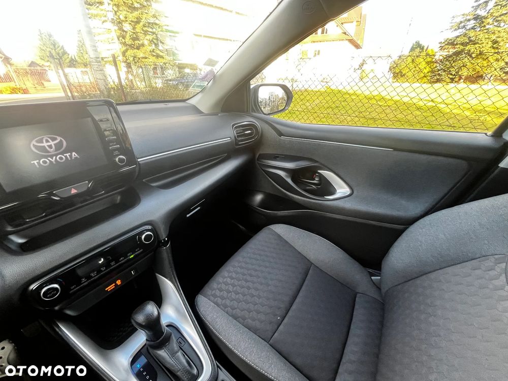 Toyota Yaris 116 1.5 VVT-i Comfort - 19