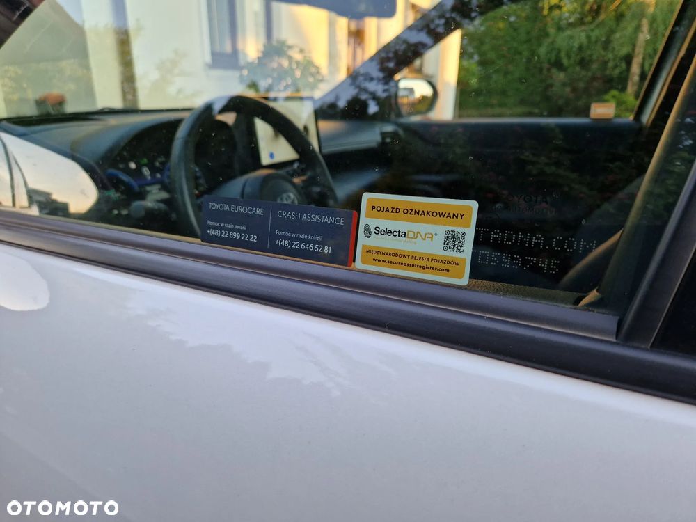 Toyota Yaris Cross Hybrid 1.5 Premiere Edition AWD - 40