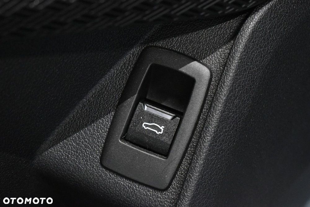 BMW X1 - 10