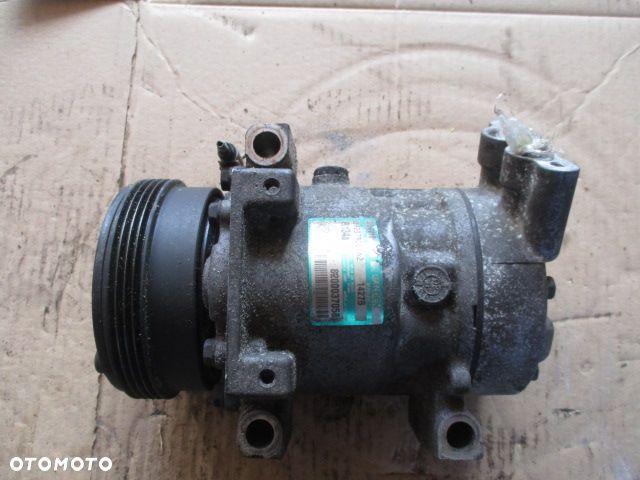 SPRĘŻARKA KLIMATYZACJI CLIO TWINGO KANG 8200037058 - 1