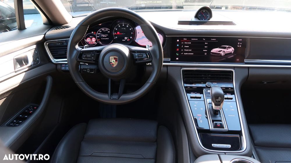 Porsche Panamera 4 Platinum Edition - 21
