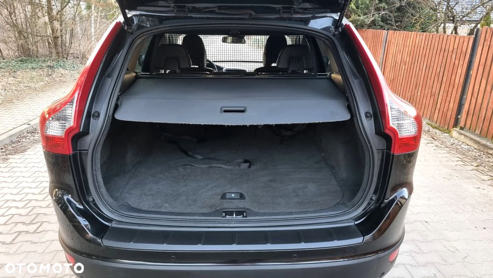 Volvo XC 60 D3 Momentum - 6