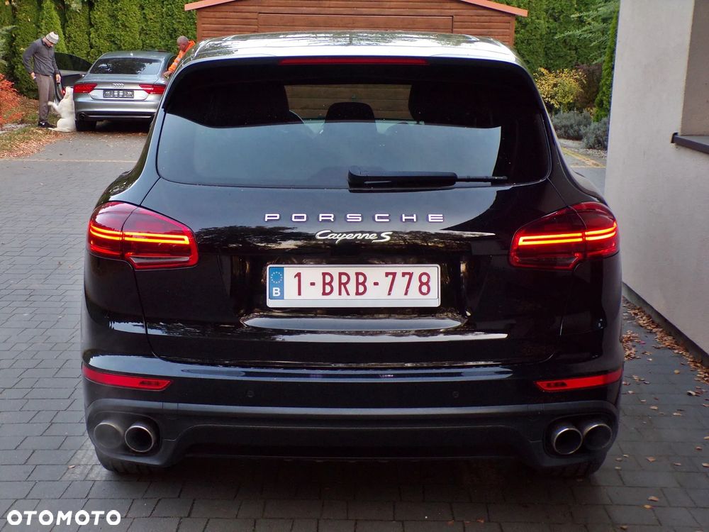 Porsche Cayenne S e-Hybrid Platinum Edition - 9