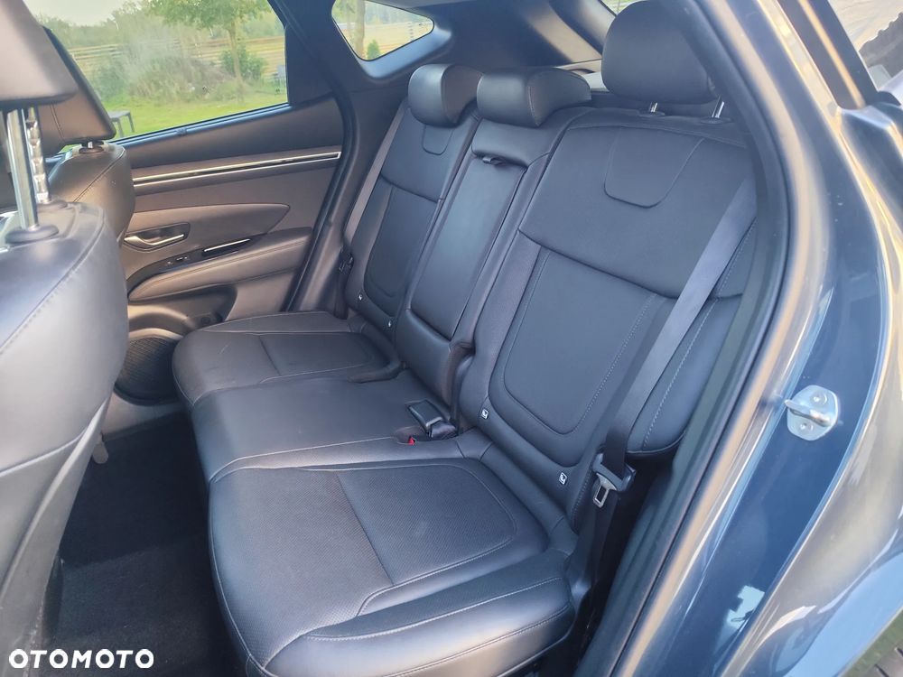 Hyundai Tucson - 36