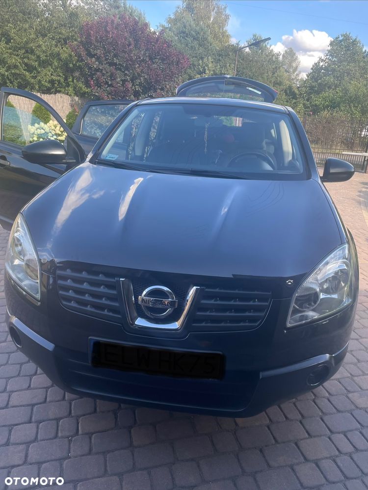 Nissan Qashqai - 1