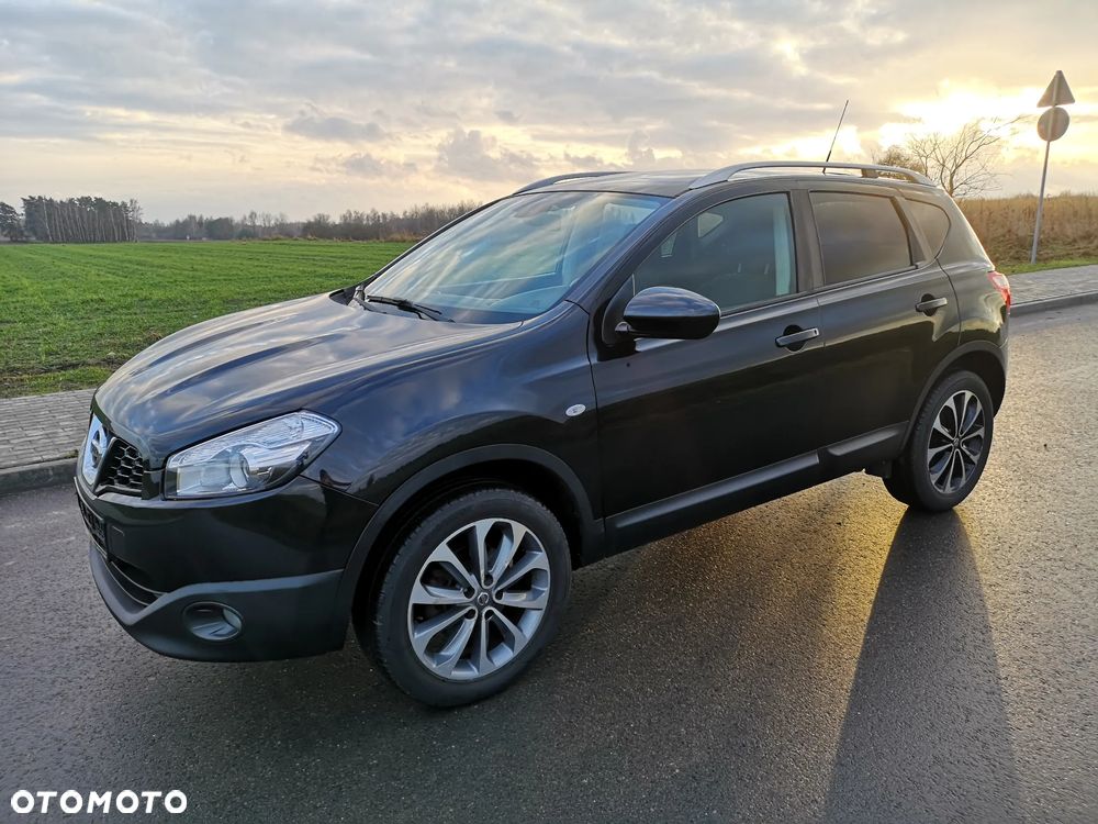 Nissan Qashqai - 2