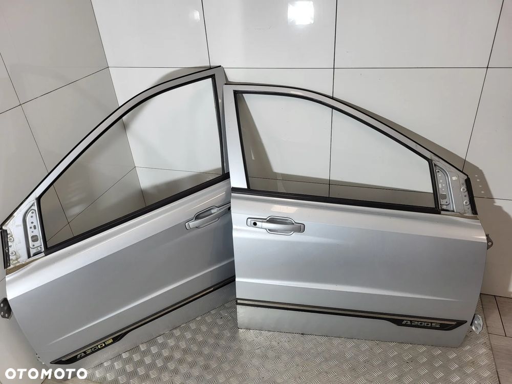 Ssangyong Actyon Sports II Drzwi Lewe Prawe Przód