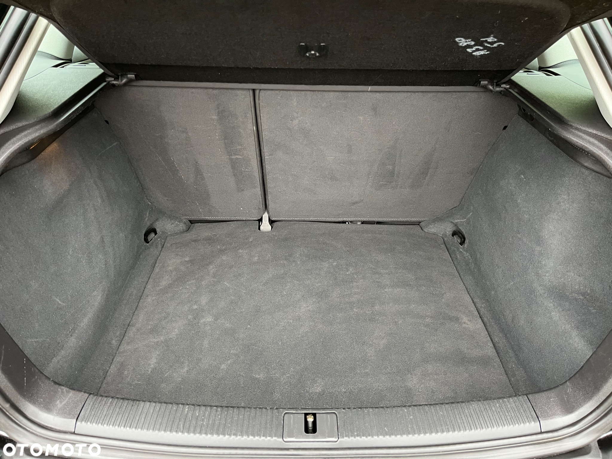 Audi A3 1.6 Attraction - 11