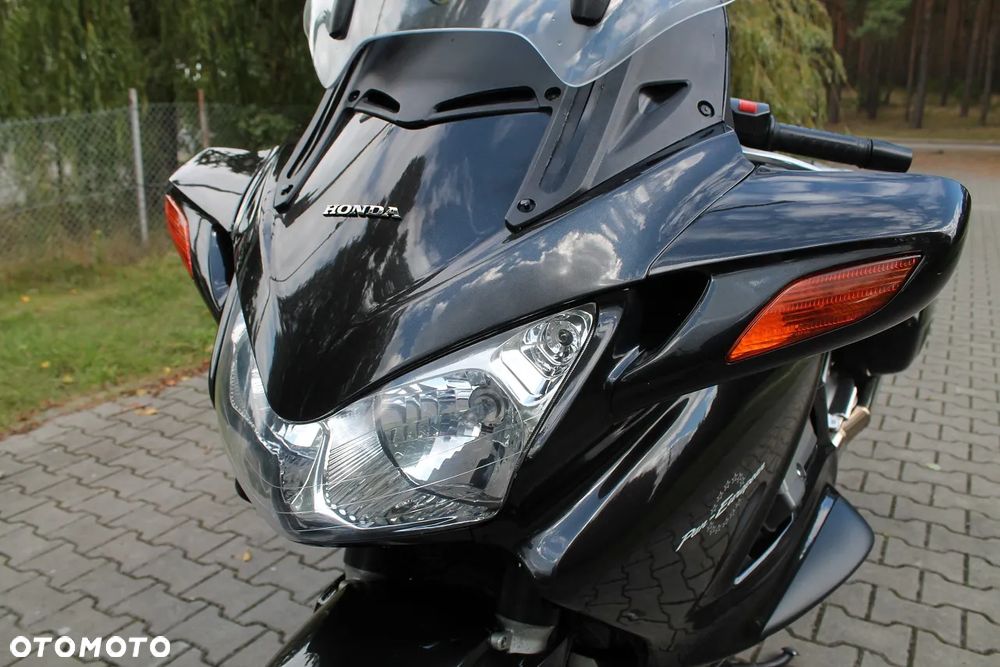 Honda ST - 14
