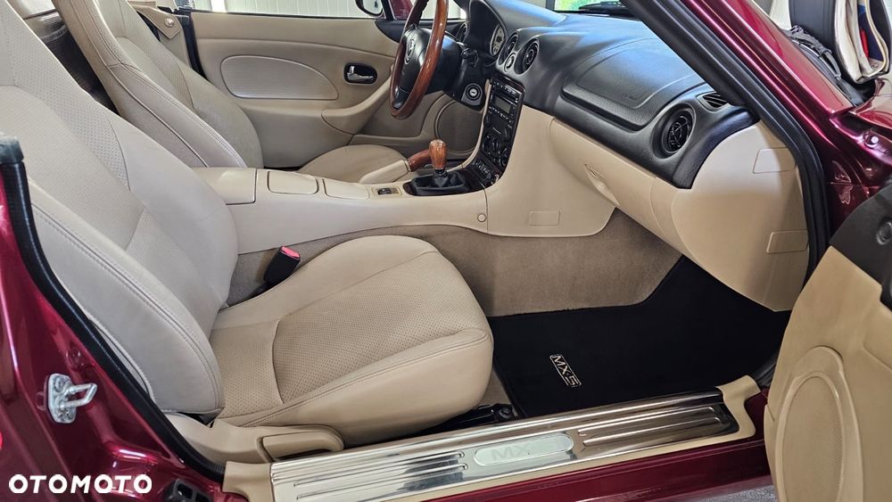 Mazda MX-5 1.9i 16V Memories - 16