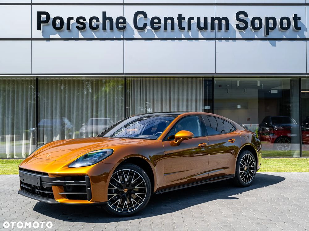 Porsche Panamera 4 E-Hybrid PHEV - 3