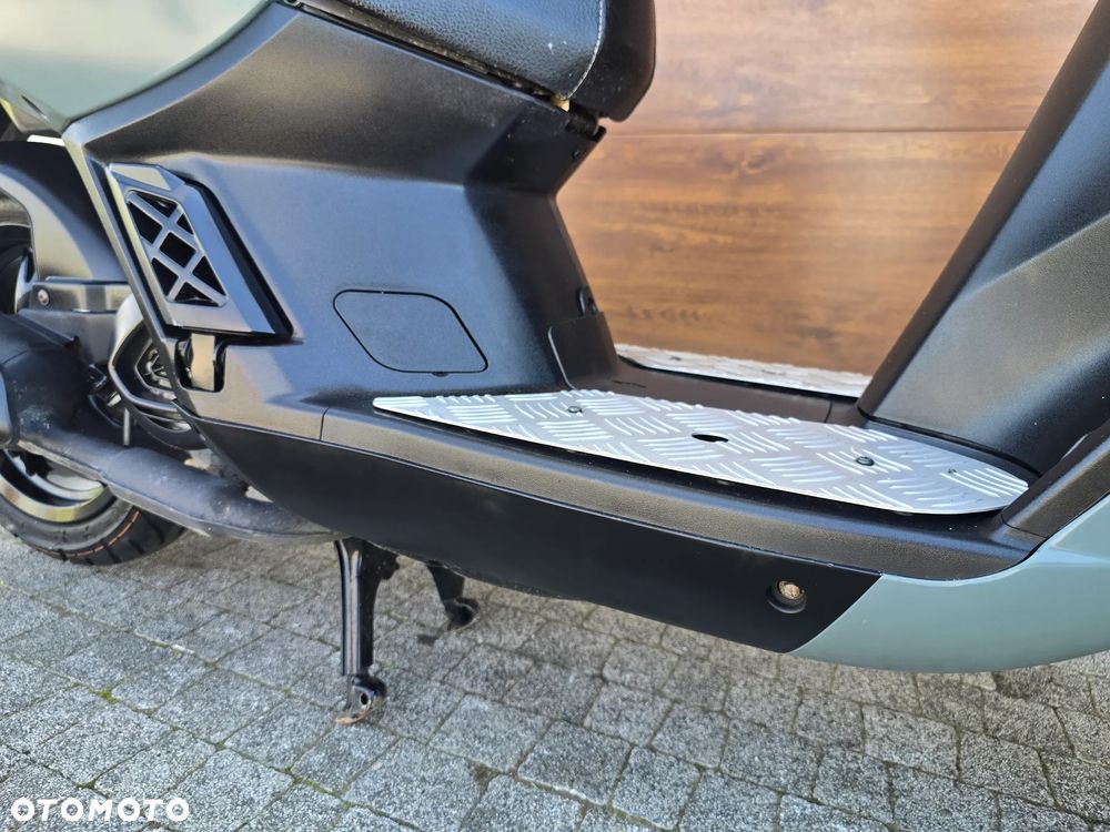 Peugeot Kisbee - 27