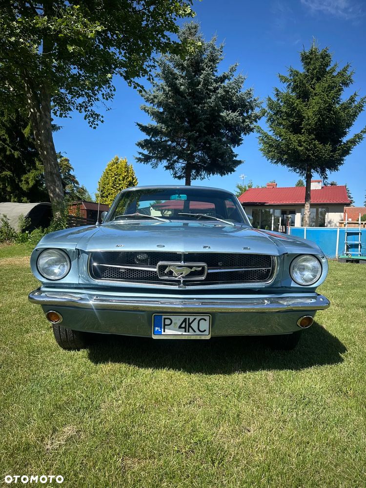 Ford Mustang - 3