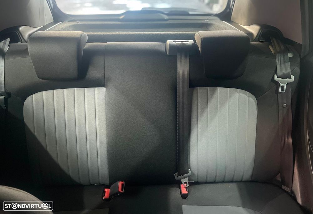 Fiat Grande Punto - 31