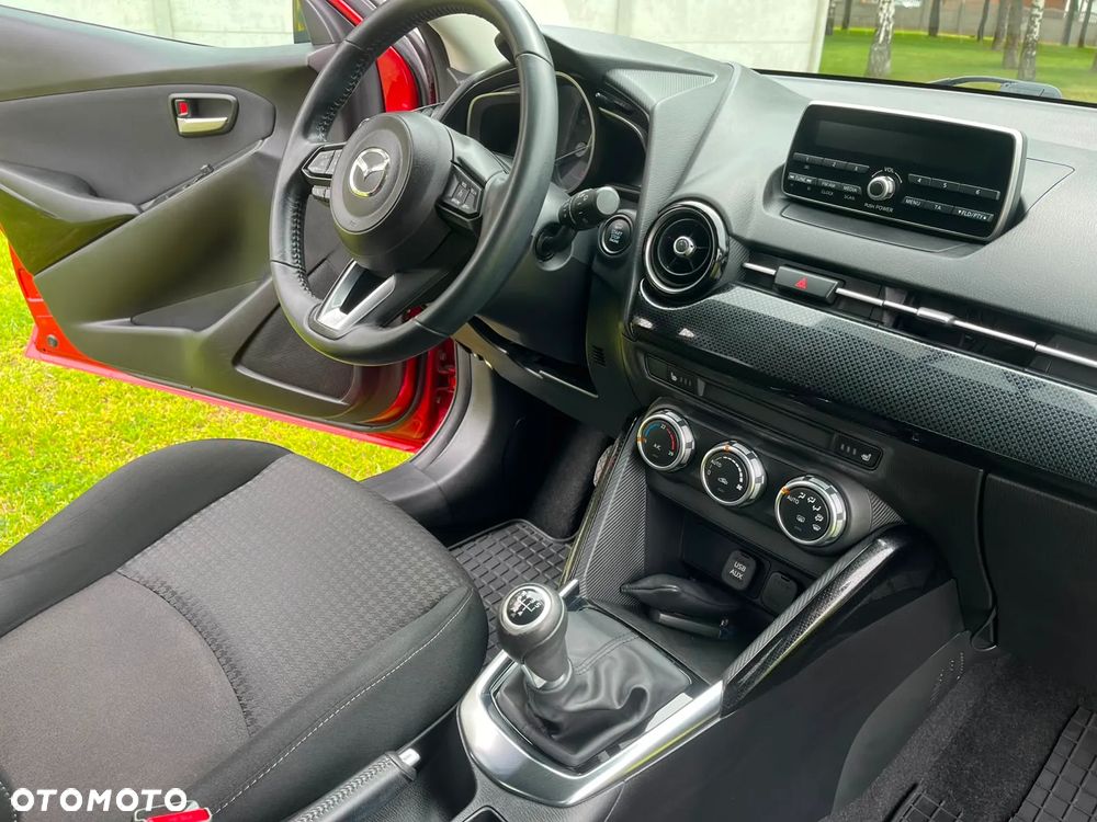 Mazda 2 SKYACTIV-G 75 Exclusive-Line - 24