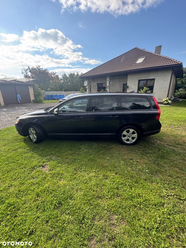Volvo V70 2.0D Momentum - 11