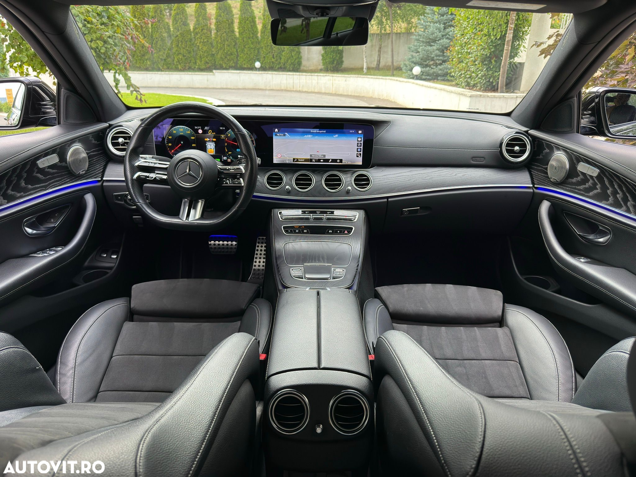 Mercedes-Benz E 300 9G-TRONIC AMG Line - 7