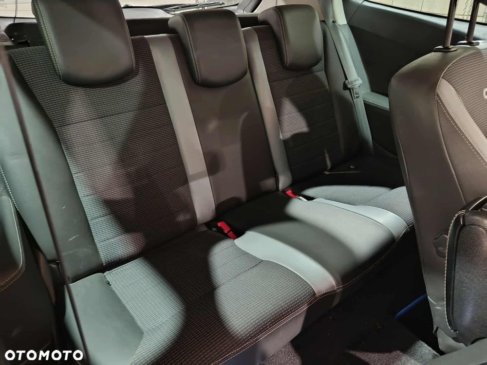 Renault Clio 1.6 16V GT - 11