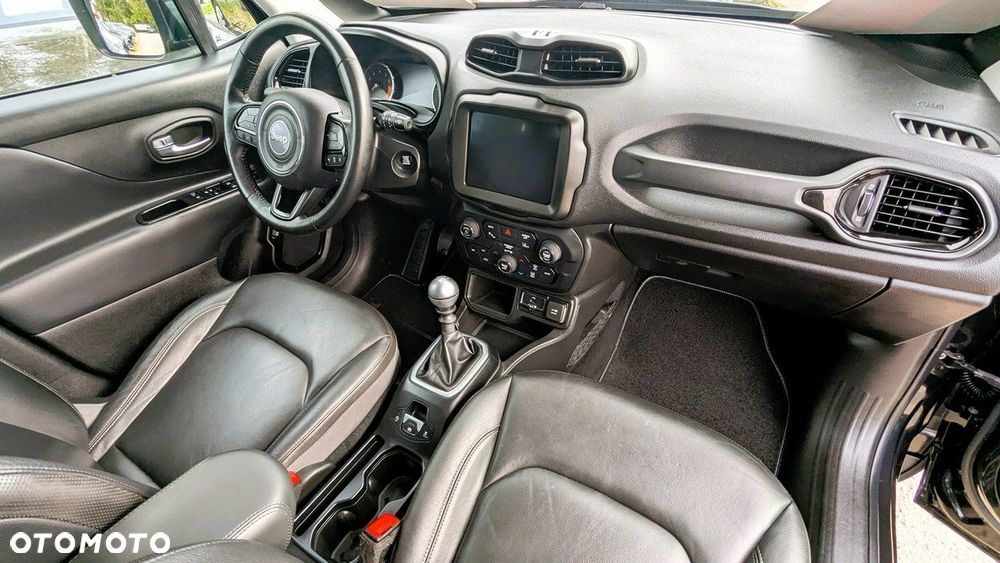 Jeep Renegade - 19