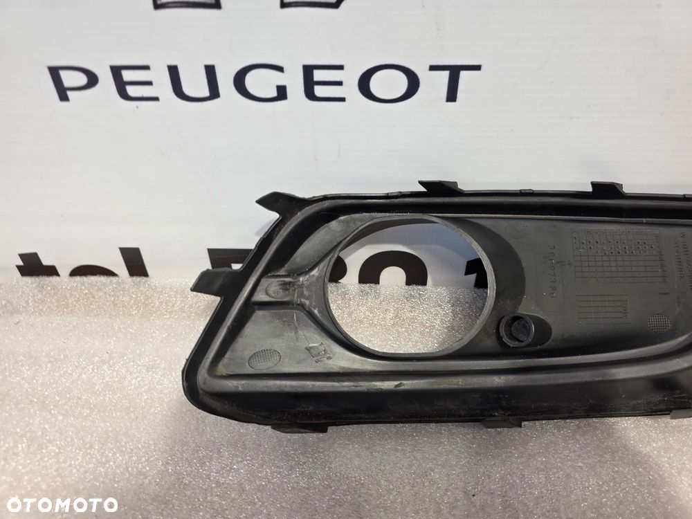 OPEL CROSSLAND X 17- LEWA KRATKA BOCZNA ZDERZAKA PRZEDNIEGO PRZÓD NR 39097380 NR AUKCJI KB48 - 8