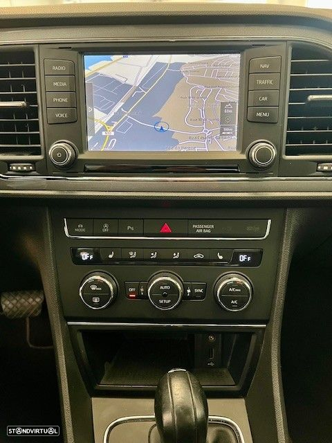 SEAT Leon ST 2.0 TDI FR DSG S/S - 32