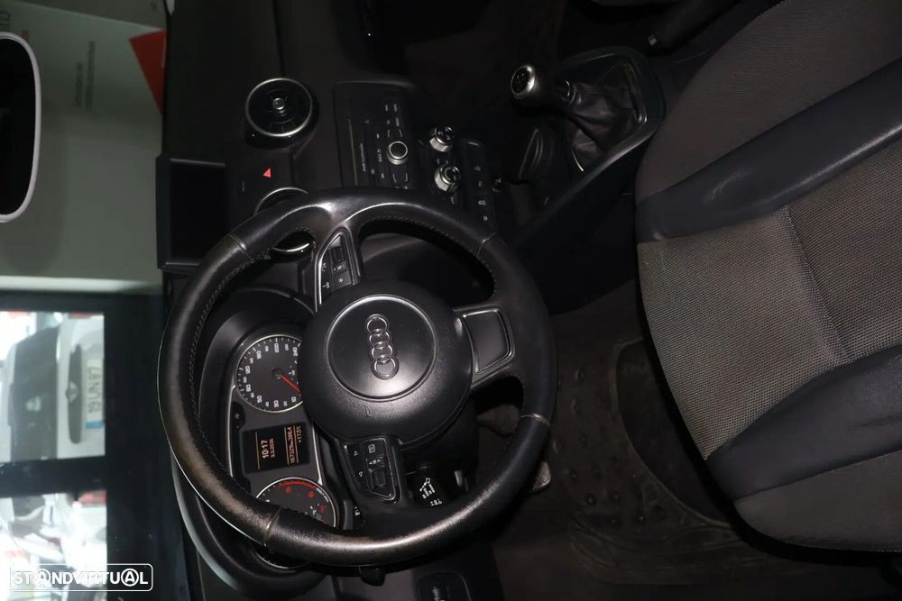 Audi A1 1.6 TDI Advance - 8