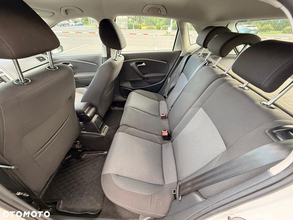 Volkswagen Polo 1.2 TSI BMT Comfortline - 12