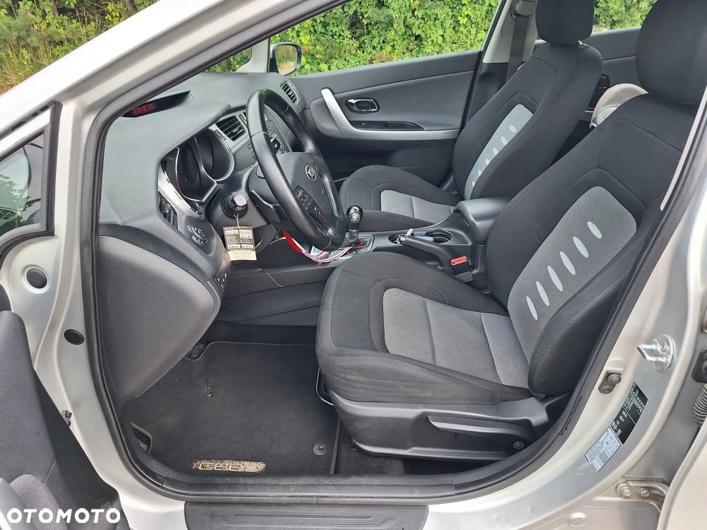 Kia Ceed 1.6 GDI L DCT - 15