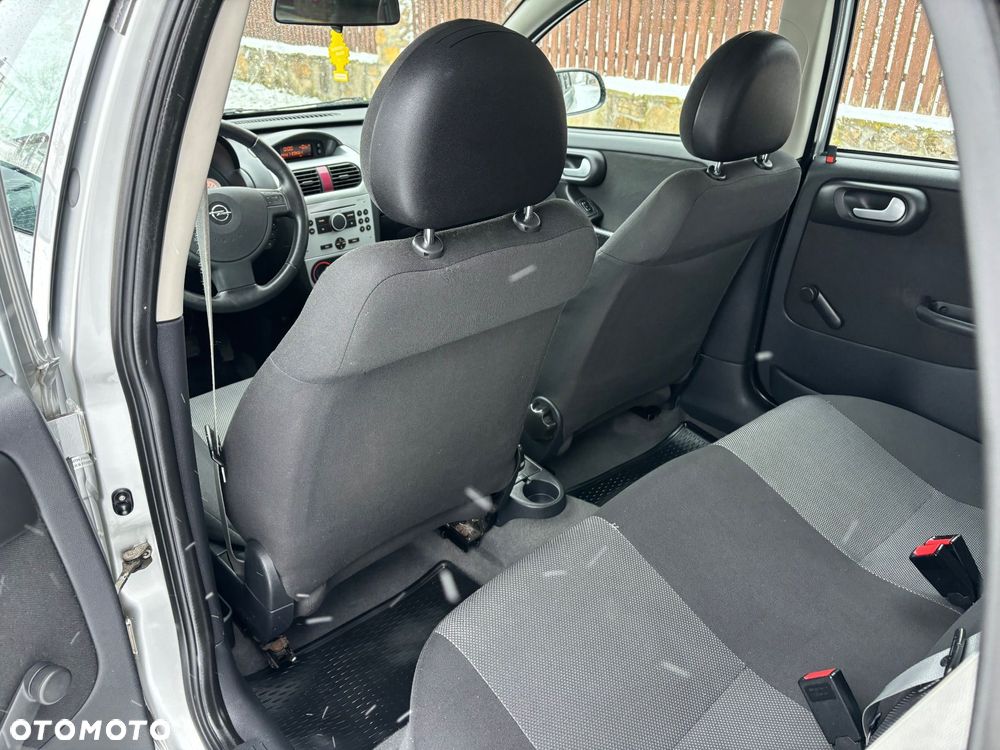 Opel Corsa 1.2 16V Edition - 6