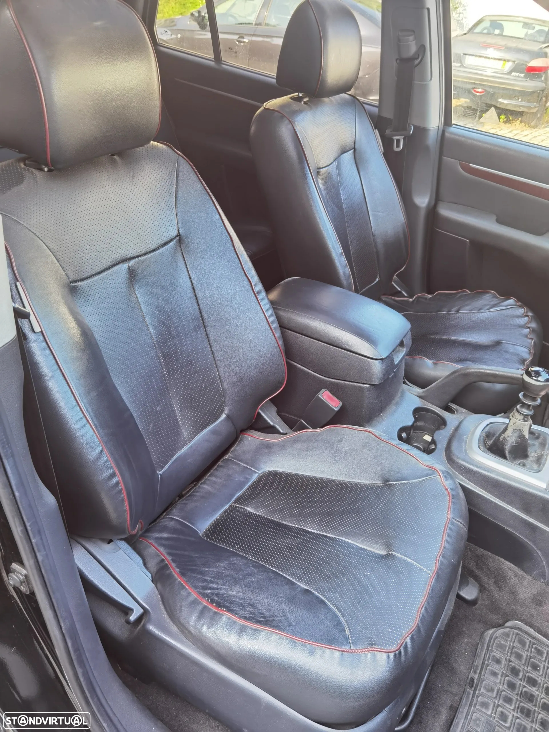 Hyundai Santa Fe 2.2 CRDi 7Wagon Comfort - 4