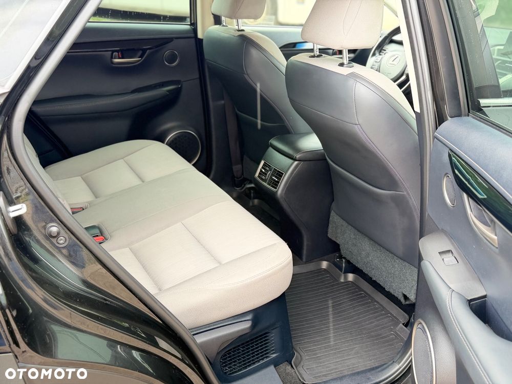 Lexus NX 200t Elegance 2WD - 21
