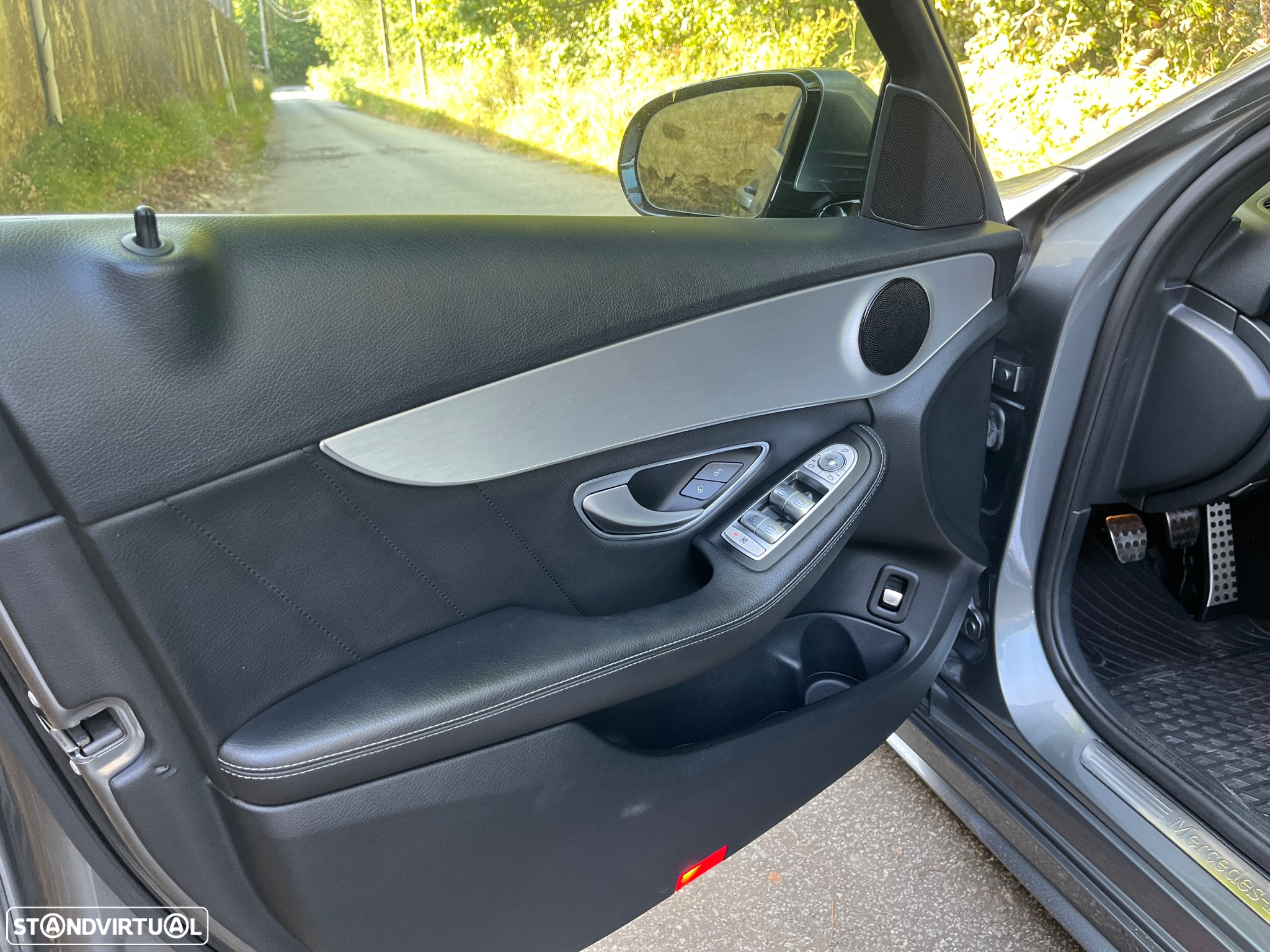 Mercedes-Benz C 220 d AMG Line - 35